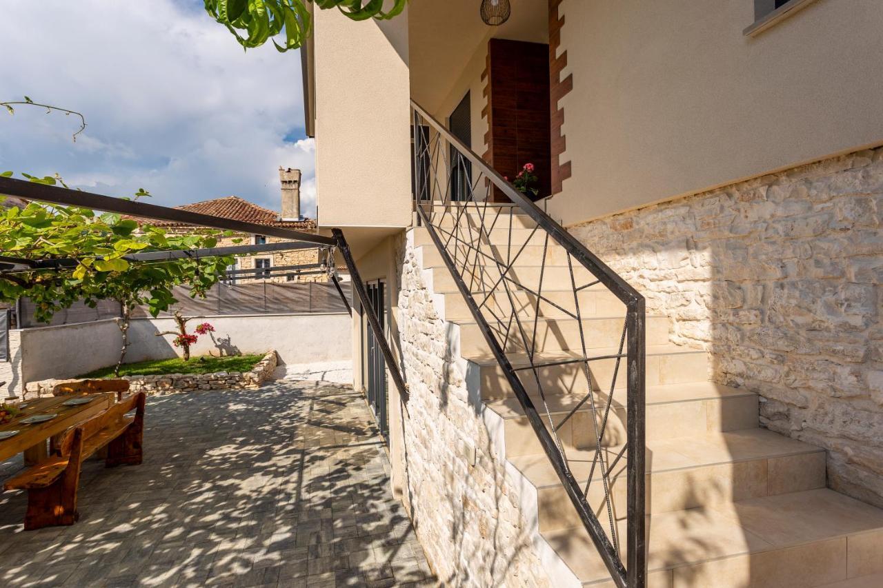Villa House With Pool Poli Stare Nuoni Žminj Esterno foto