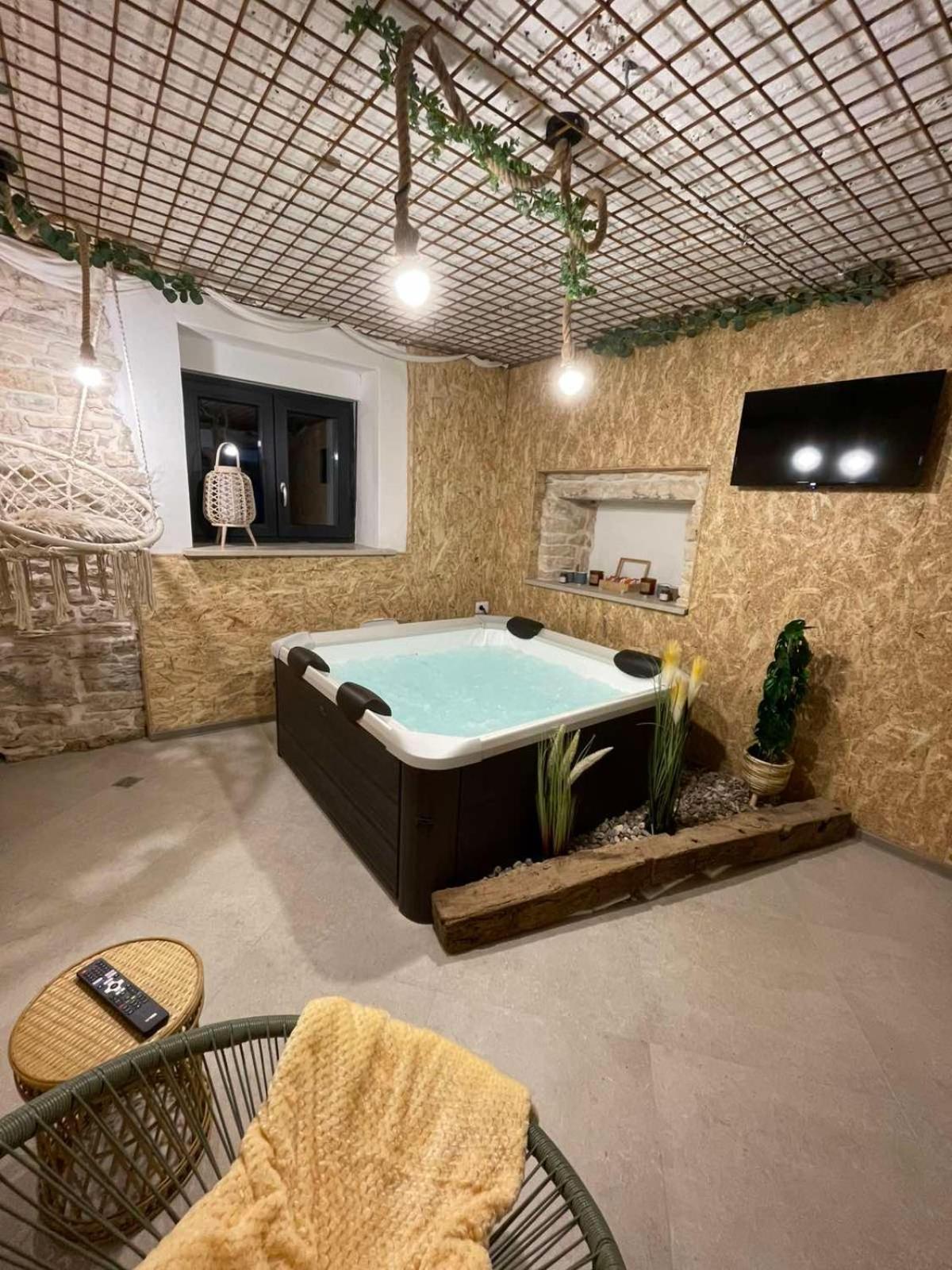 Villa House With Pool Poli Stare Nuoni Žminj Esterno foto